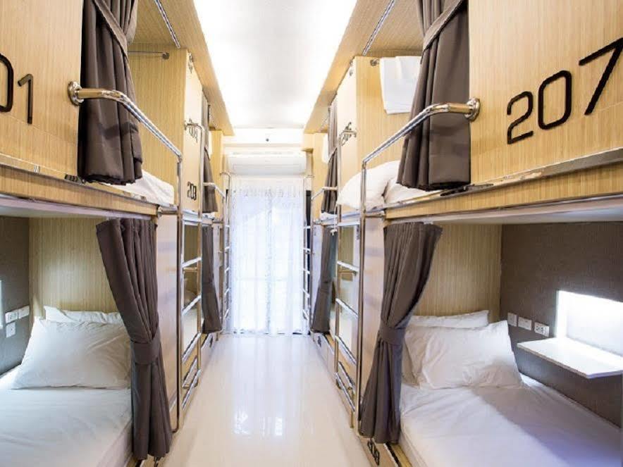 Sleeplab Hostel Bangkok Luaran gambar